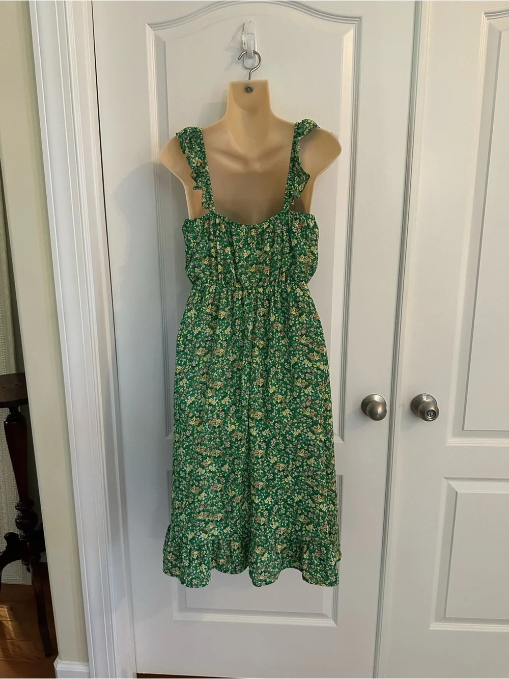 Jessica Simpson Green Floral V Neck Flutter Sleeve Dress Size Small